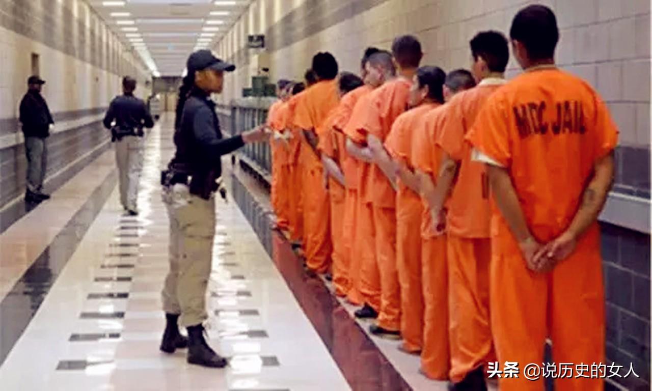 这个囚犯厉害:读懂女狱警的心思与其热恋,令其不惜代价助他越狱 (说历史的女人——第1637期)