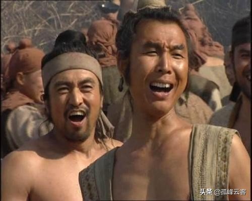 玲珑眼突出双睛