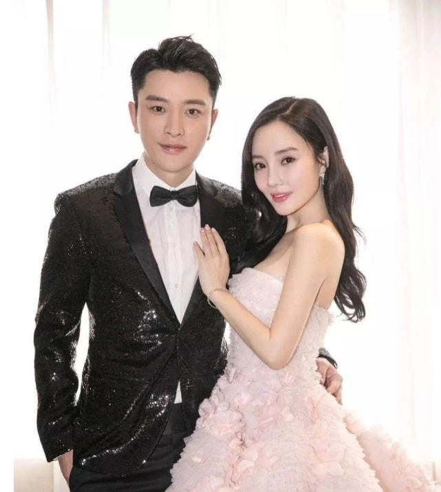 李小璐的快意人生,未婚、已婚、离婚,她都活得又潇洒又精彩 文/文刀贰