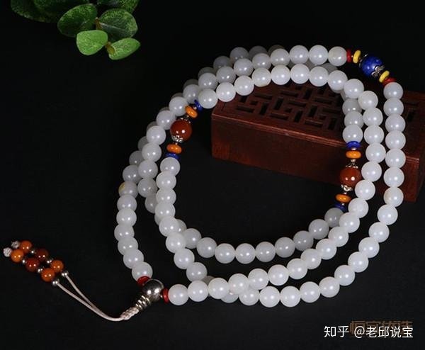甚至出门“溜女友”