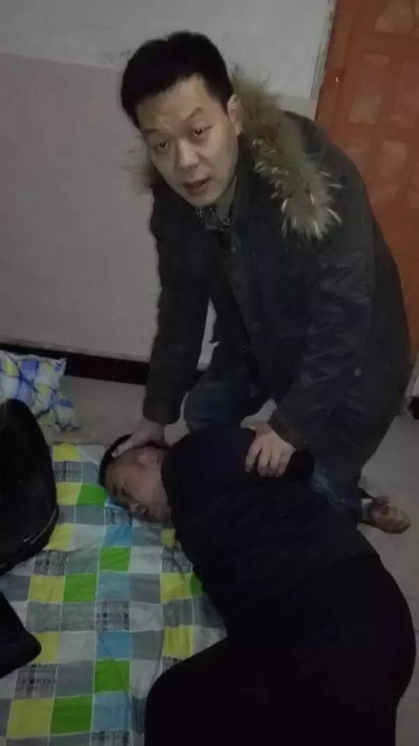 被“抄水表”骗开门,母女俩家中遇害!如何判断敲门的不是坏人?家里有老人孩子的 点击上方动感991,体验阅读新感觉