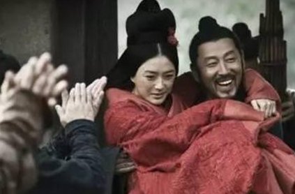 宠幸的女人很多
