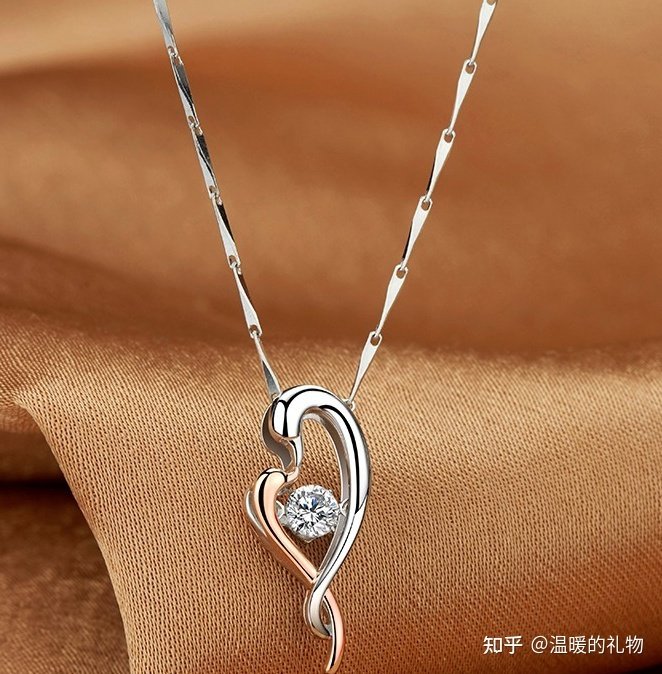 可以根据她的兴趣去选择