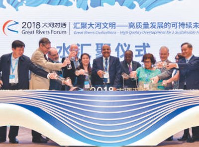 “国骂”、“京骂”令人汗颜——网友:礼仪之邦岂能出... 中央文明办倡议