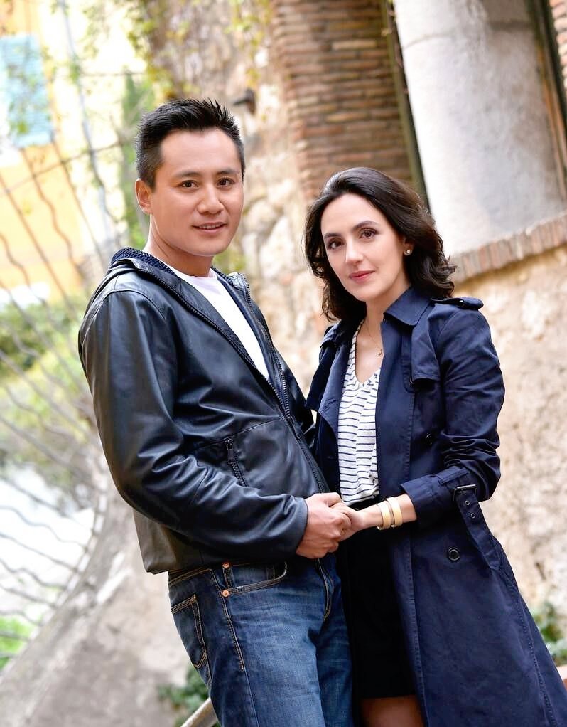 善于用一双忧郁的眼睛表现人物的内心世