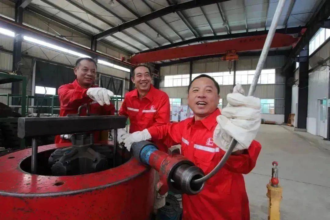 520,致我们深爱的油田! 祝福我们深爱的江苏油田: