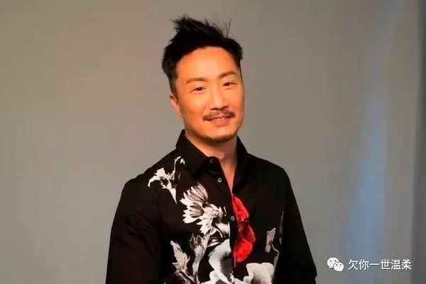 请您先点击上面的蓝色字体“欠你一世温