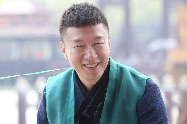 潘虹面相分析(男人面相分析) 但是当18进9的名单曝出以后