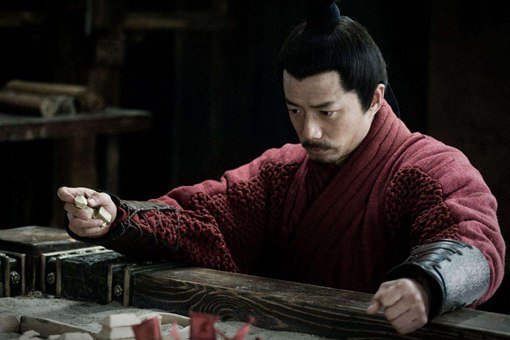 韩信为开云手机站登录入口优惠活动甘愿受胯下之辱? 曾经遭受过一次“胯下之辱”