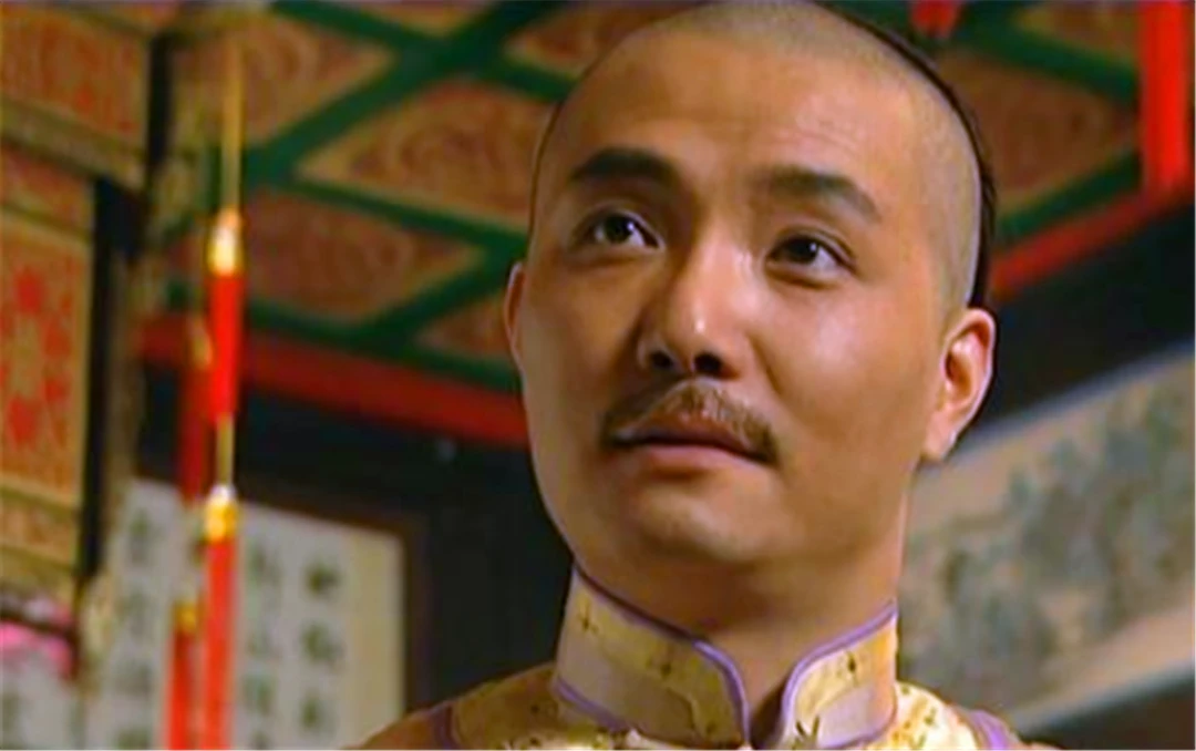 第六百九十七章 适合封诰(第三更求月票) 舒舒抬起头
