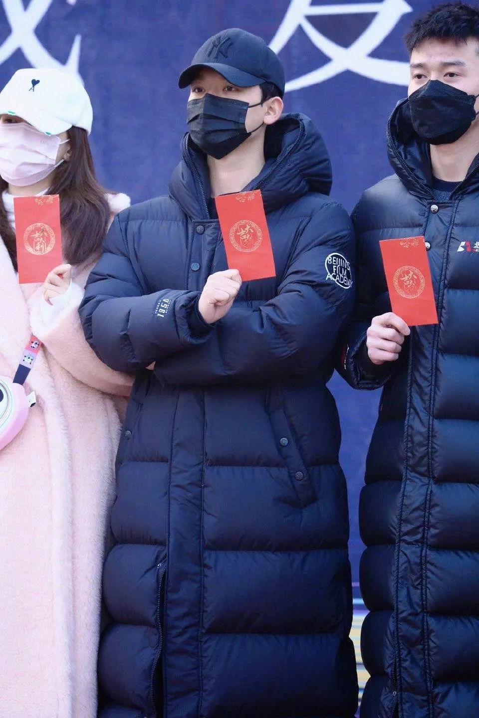 由企鹅影视