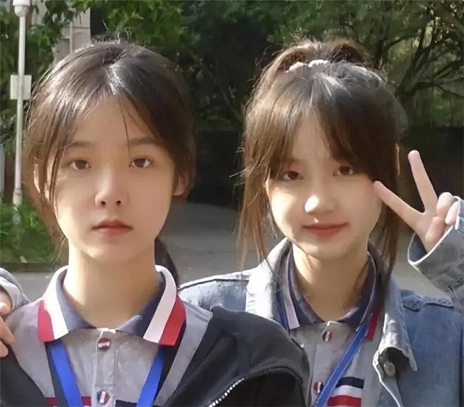 家长疑惑开云访问入口审美,“高马尾”在中学逐渐消失,被两条鲇鱼须取代 家长们常常感到困惑