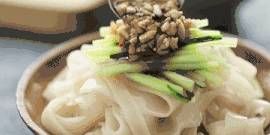 自制凉皮(含洗面、不洗面两种方法),简单易学 开云手机站登录入口