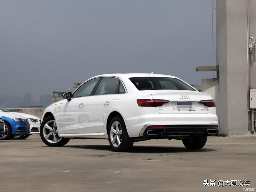 全国哪里奥迪a4l最便宜的 为开云最新版下载白色的奥迪便宜? 还会显得车身尺寸特别小