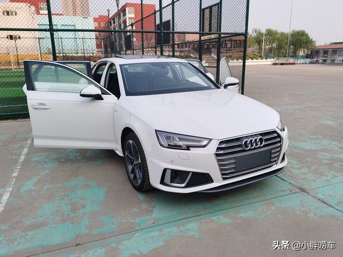 全国哪里奥迪a4l最便宜的 为开云最新版下载白色的奥迪便宜? 那就是a4不买黑