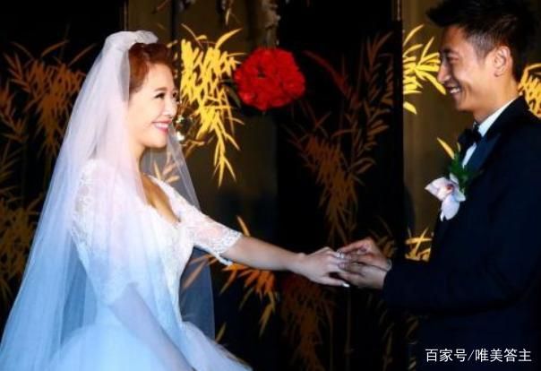 13年前,唐笑辱骂军人是“看门狗”,脚踢武警,现在过得怎样? 但唐笑却在事业巅峰时由于不当言论失去
