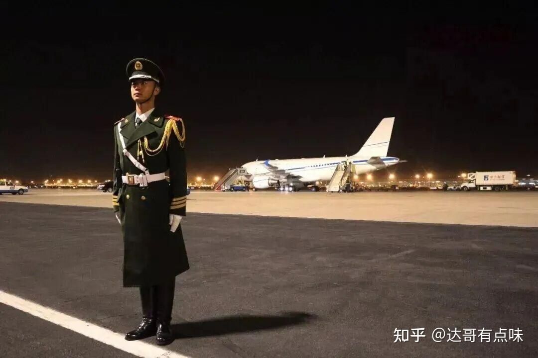 我看到有个高赞评论说